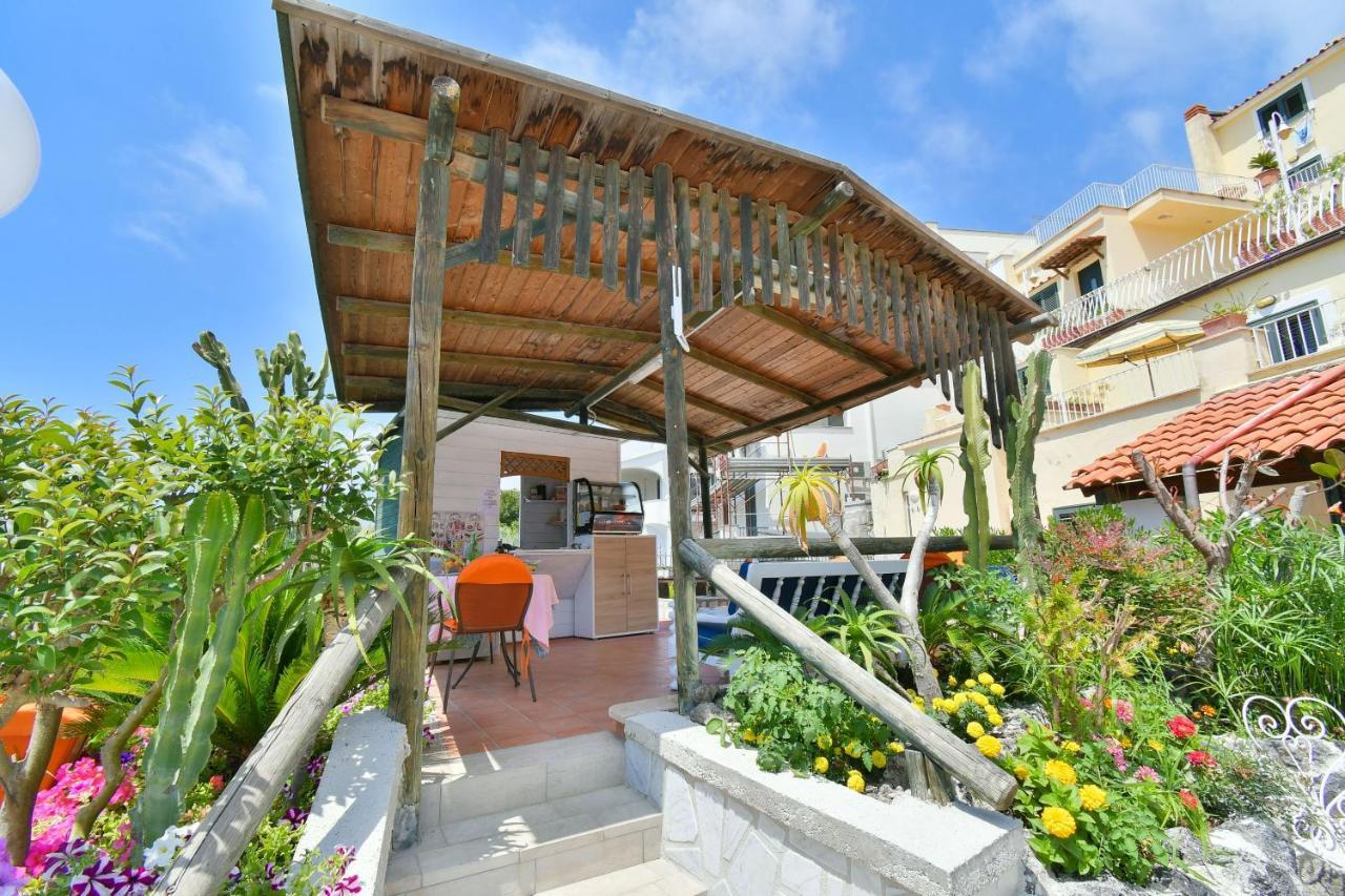 Hotel Terme Saint Raphael Barano dʼIschia
